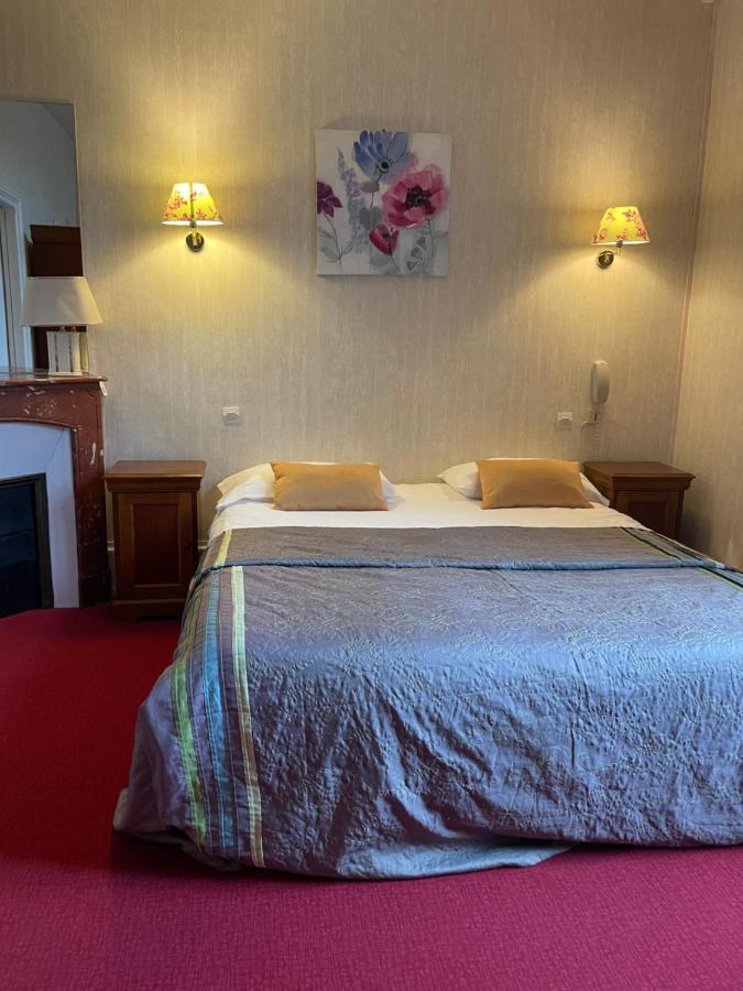 Hotel Le Beau Site Gien Esterno foto