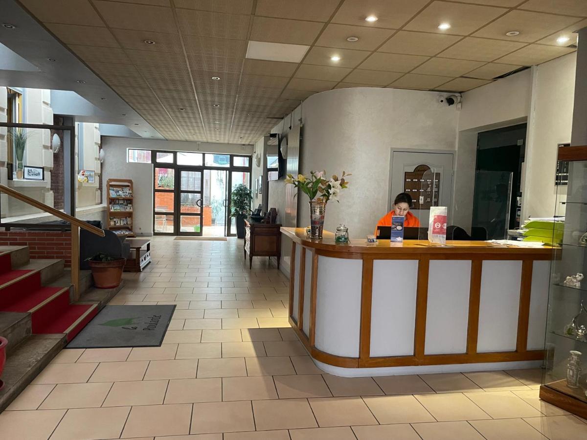 Hotel Le Beau Site Gien Esterno foto