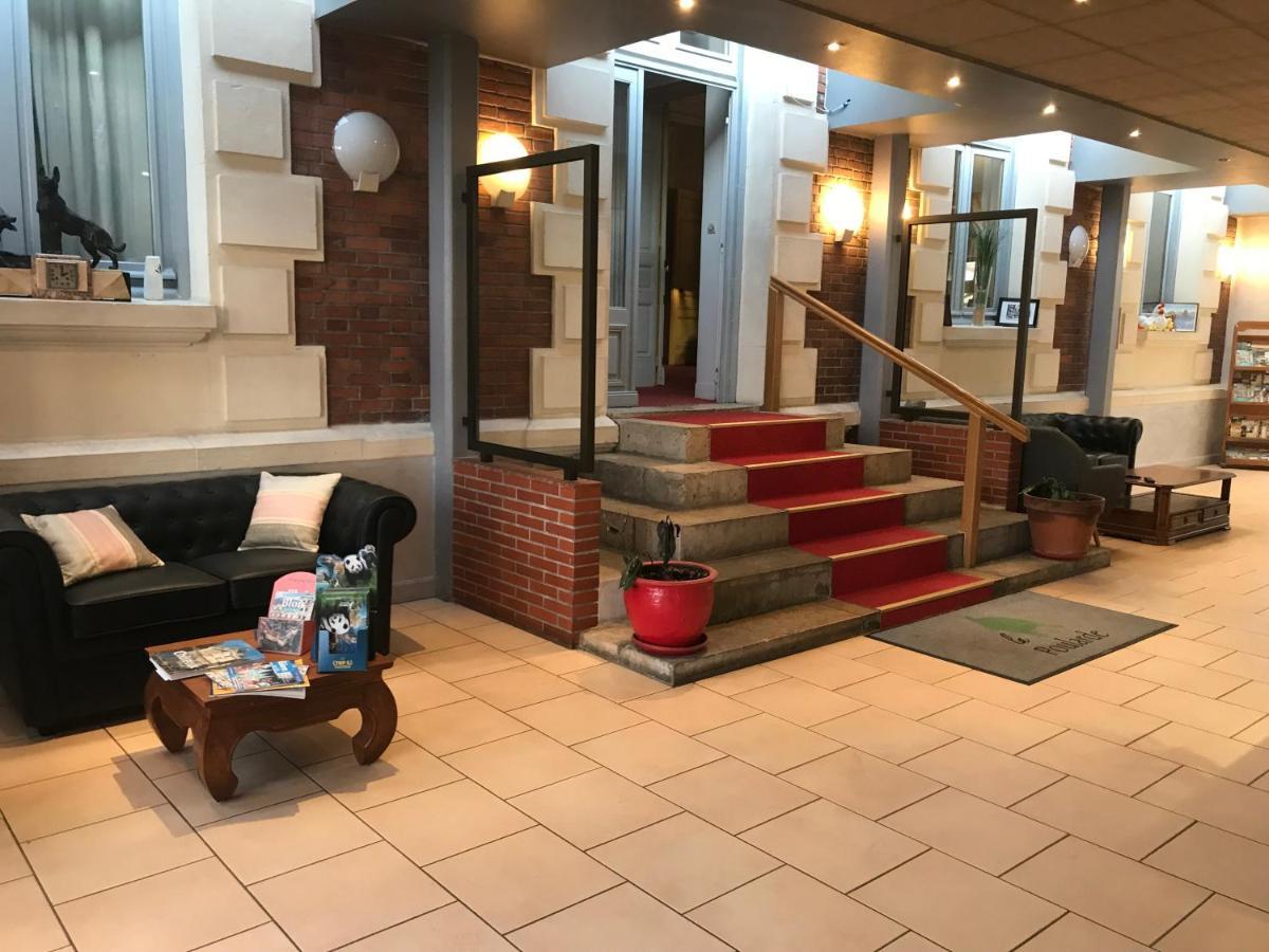 Hotel Le Beau Site Gien Esterno foto